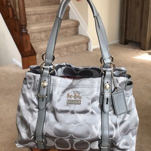 COACH 15784 Mia Madison Silver/gray Tote